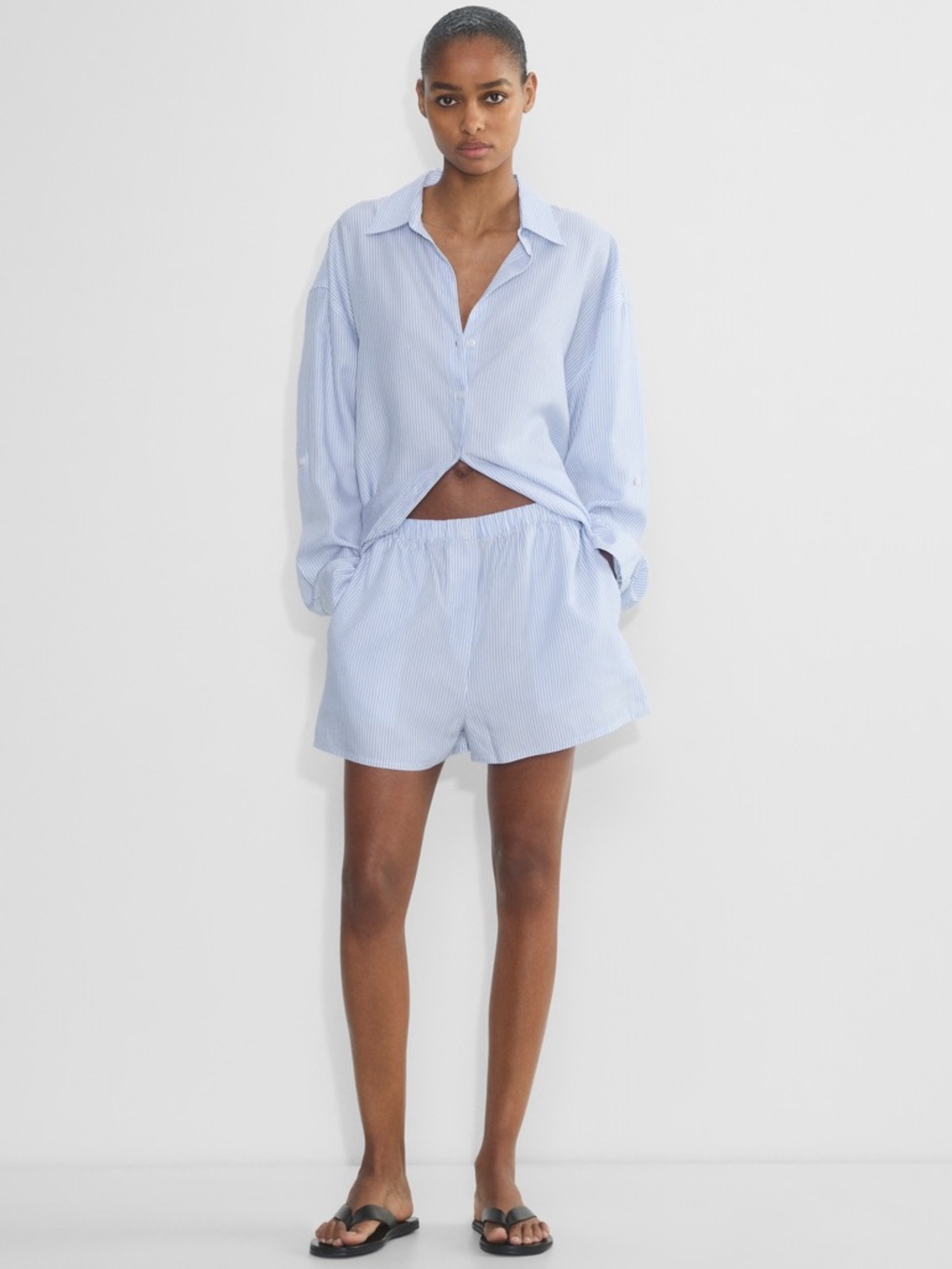 Aritzia Babaton blue boxer dispatch shorts